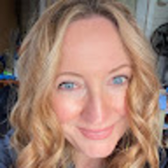 Meet your Posher, Veronica - Picture 1 of 1